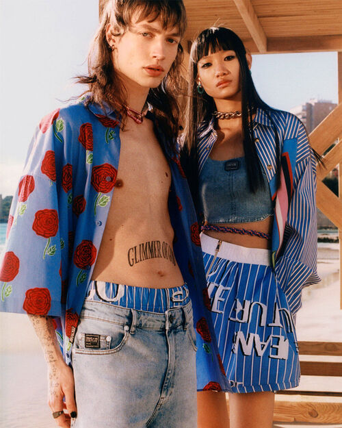 Versace Jeans Couture 2023 春夏系列